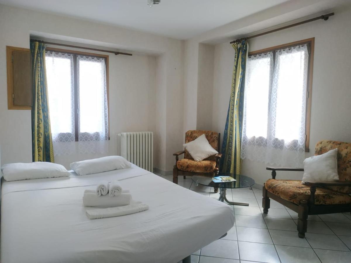 Appartamento Classic House Argentat Esterno foto
